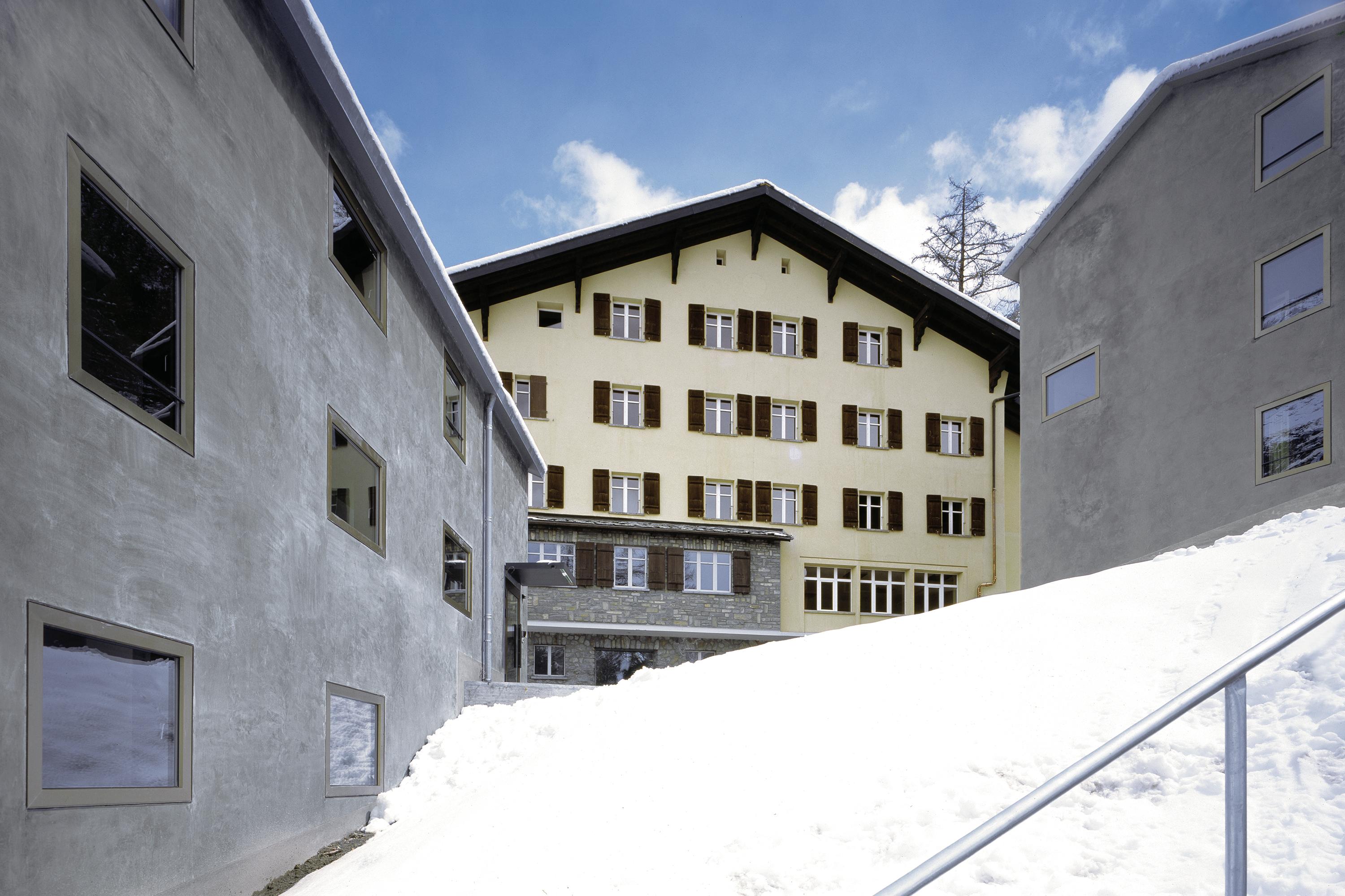 Hostal Youth Zermatt