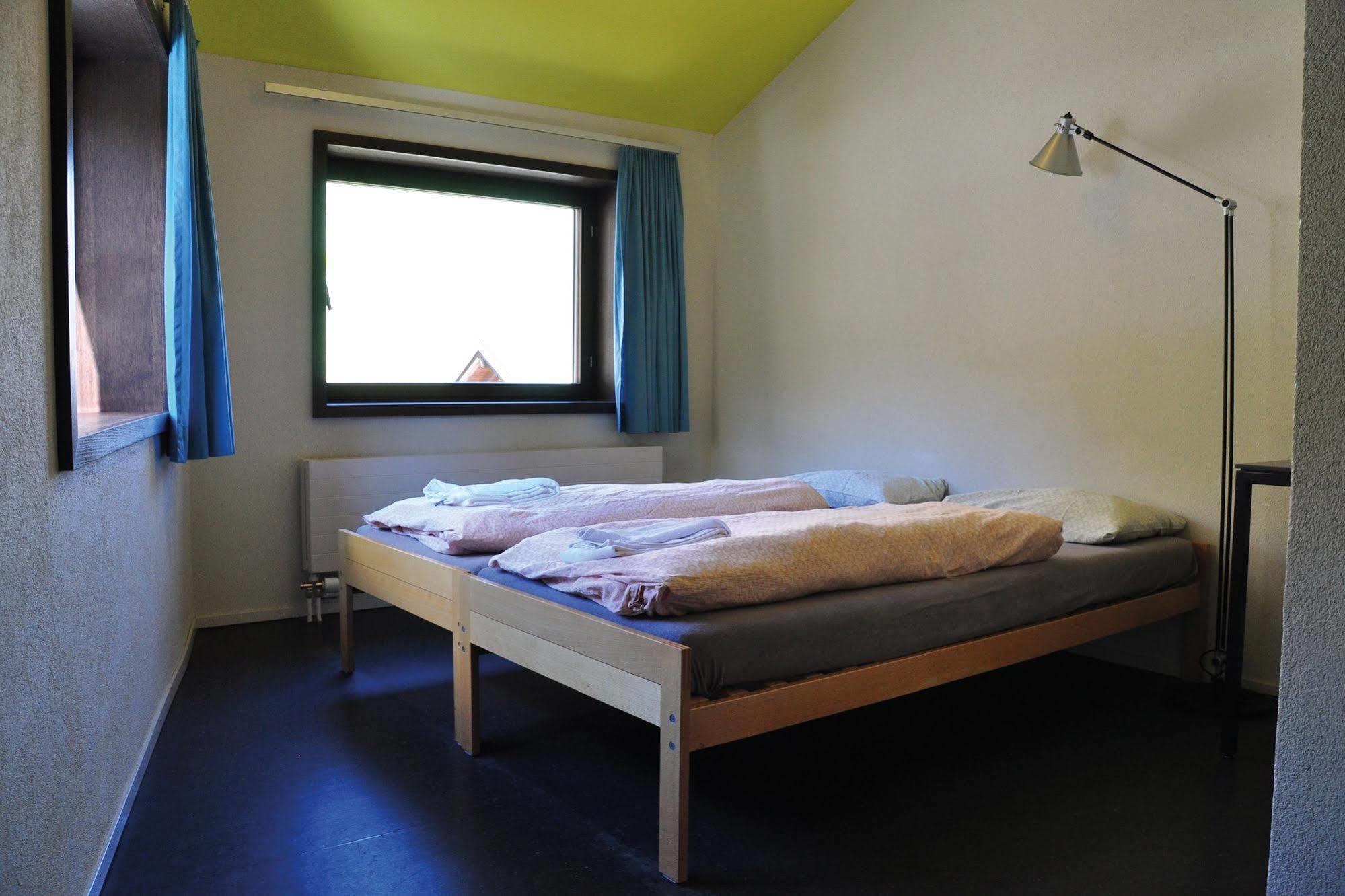 Hostal Youth *